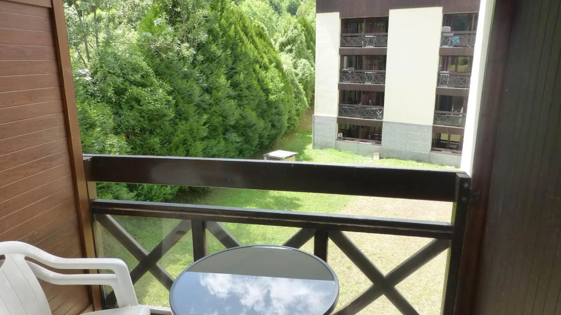 Studio Lumineux 2* Avec Balcon, Parking Et Wifi - 4 Pers, Proche Thermes, Calme Assure - Fr-1-512-223 Brides-les-Bains Apartment